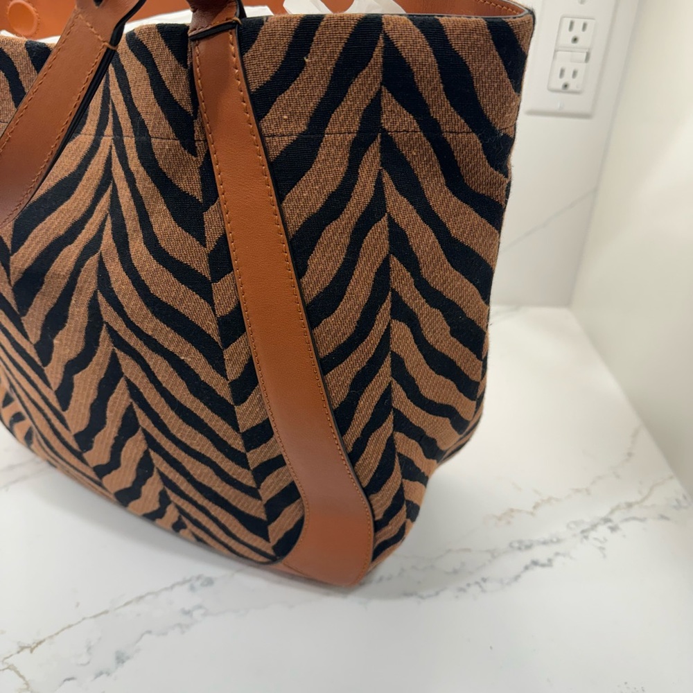 Ulla Johnson Albers Tiger Canvas Tote Bag - Picture 6 of 16